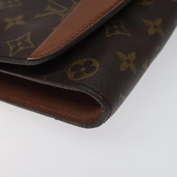 LOUIS VUITTON Monogram Bordeaux 27 Shoulder Bag M51797 LV Auth 124950 - Picture 12 of 16